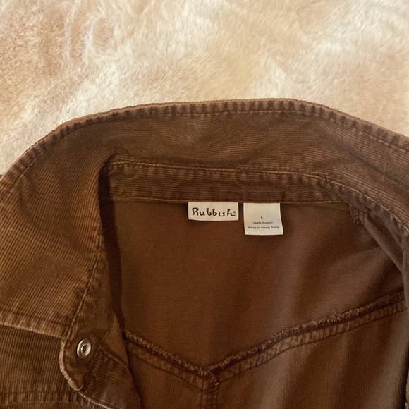 Rubbish brand button down top - Picture 3 of 3